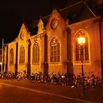 カリロン ハーレム