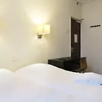 Carillon Hotel