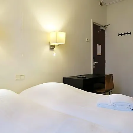 Hotel Carillon 2*