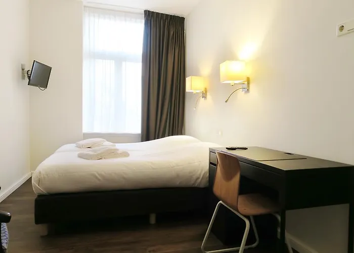 카릴론 2* 하를렘