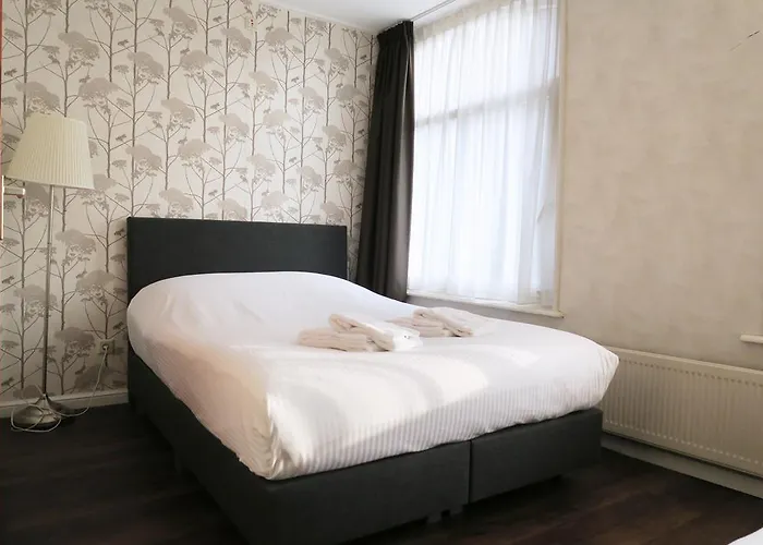 카릴론 2* 하를렘