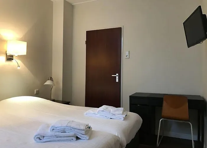 카릴론 2* 하를렘