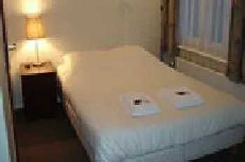Carillon Hotell 2*